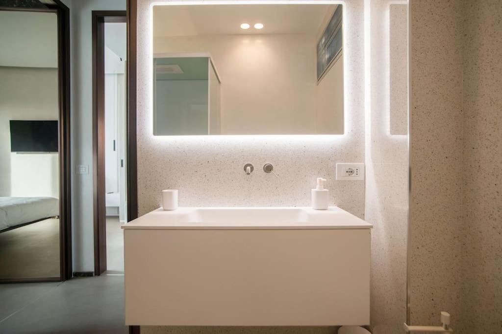 Repubblica Lux Apartment Milan Exterior photo